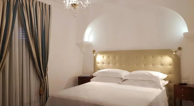 Двухместный номер Deluxe с балконом La Casa di Paolo Boutique Hotel
