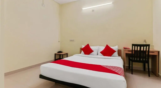 Sri Balaji Castle By OYO Rooms
