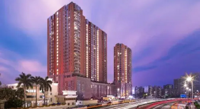 Joy Holiday Hotel Shenzhen (Luohu Port Huangbeiling Subway Station), Rezerwuj Hotel Hotele w Shenzhen z parkingiem, Parking