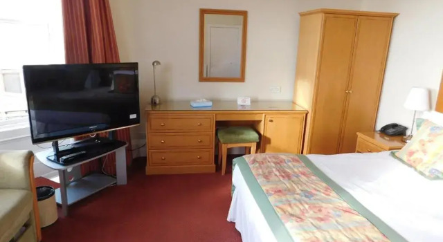 Двухместный семейный номер Standard Horizon Hotel
