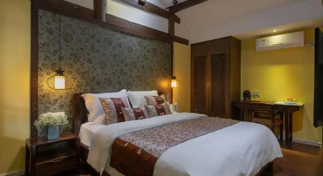 Номер Classic Lijiang Gui Yuan Tian Ju Guesthouse