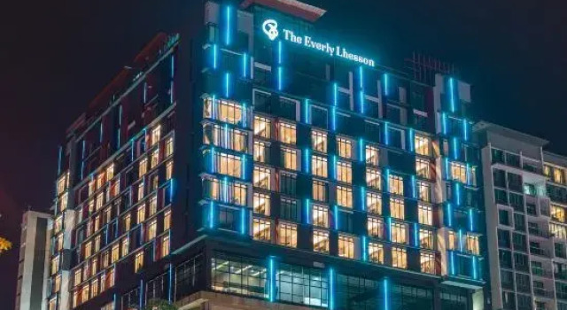 The Everly Lhesson Kuching, Reserva ahora Hotel Hoteles en Kuching con piscina, Piscina