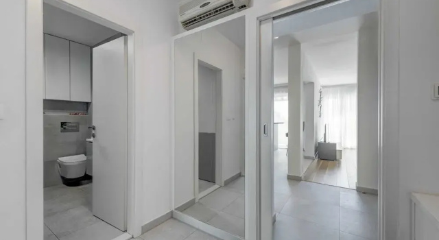 Modern apartment Marija with the balcony and the sea view, Prenota Appartamento Splitska 