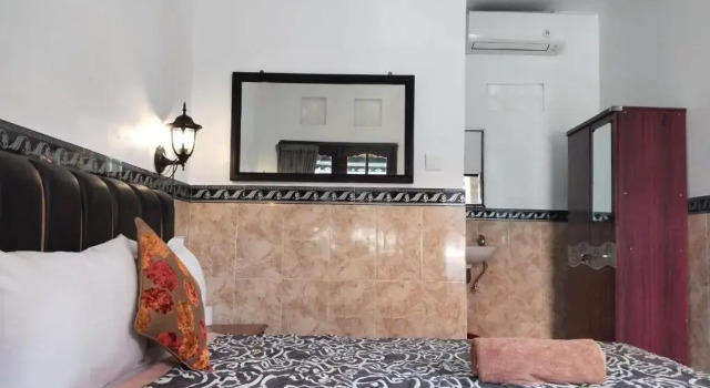 Leo home stay 2, Boek Hotel Goedkope hotels in Bali