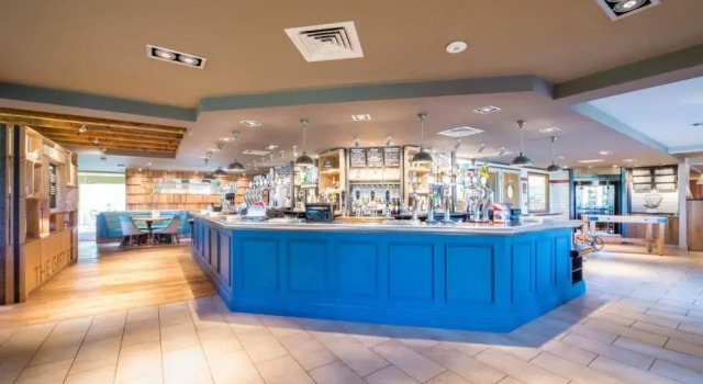 Номер Standard Premier Inn Haverfordwest (North/A40)