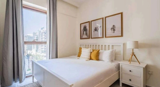 Dubai Creek Gem, Stylish Condo With Two Balconies
