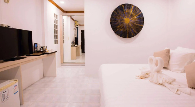 Sunset Beach Hotel - Adults Only