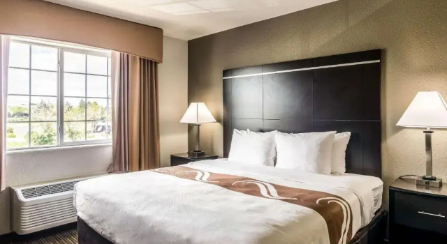 Люкс Quality Inn & Suites Westminster - Broomfield