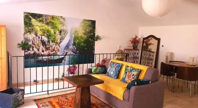 LAlcove dApsara, Prenota Appartamento Hotel a Alvernia con parcheggio, Parcheggio