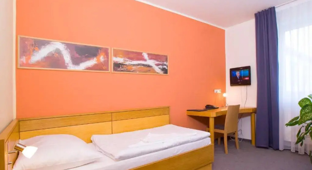 Одноместный номер Economy Hotel Trend
