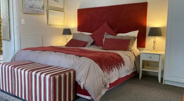 Апартаменты Brown Jug Guest House