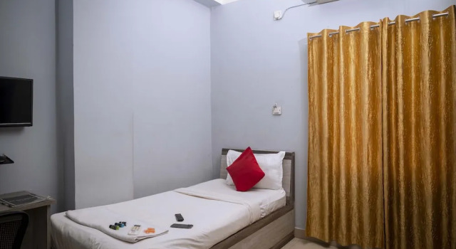 Town & Country Inn By OYO Rooms, Book Hotel Hotels in Assam with Breakfast, Breakfasts
