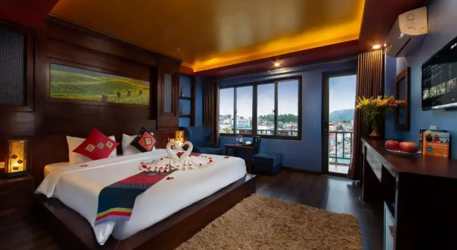 Полулюкс Sapa Sweet Time Hotel