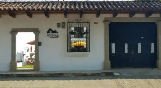 Ixkanul Antigua Hotel, Book Hotel Hotels in Zacatepeques with Parking, Parking