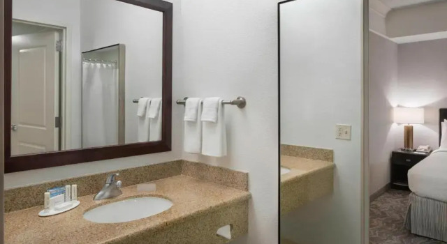 Студия SpringHill Suites Napa Valley