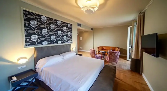 Номер Deluxe с видом на озеро Hotel Villa Paradiso