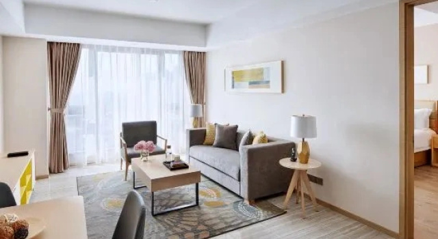 Трёхместный люкс Executive Oakwood Apartments Yangzhou