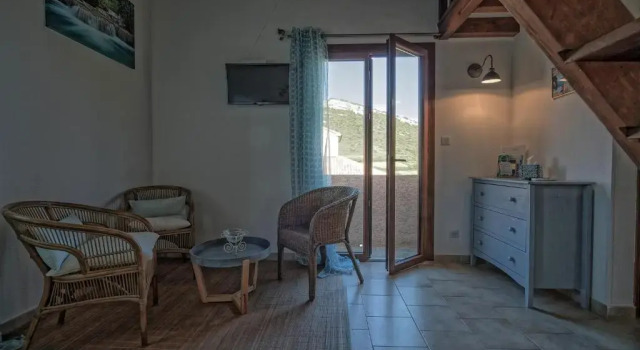 Четырёхместный номер Standard Дуплекс Auberge Lustincone