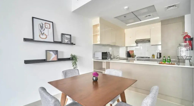 Апартаменты Stella Stays Iconic 1 BDR Dubai JVC Large Terrace