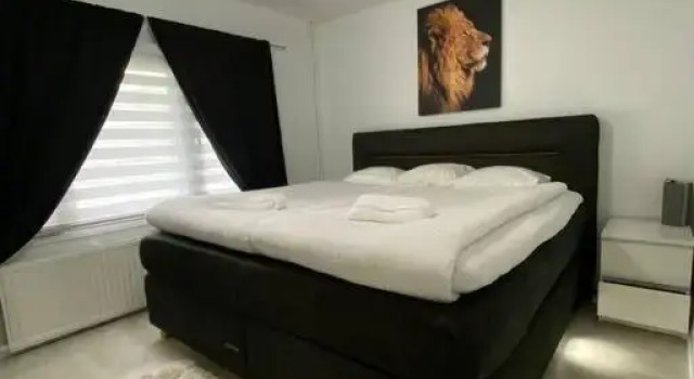 Modern Apt - King-Size Bed - Wifi -Self Check in, Buchen Sie Hotel Hotels in Lappland mit Parkplatz, Parkplätze
