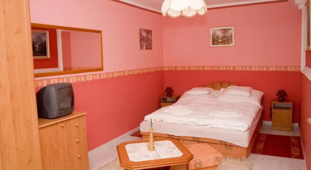 Апартаменты Erdős Apartments