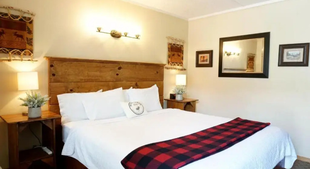 Номер Standard Moose Creek Inn