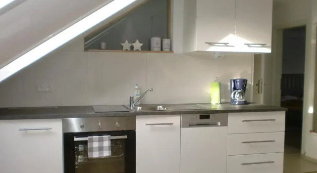 Апартаменты Stilvolle Ferienwohnung am Großen Garten