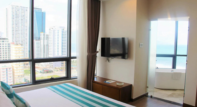 Полулюкс Avatar Danang Hotel