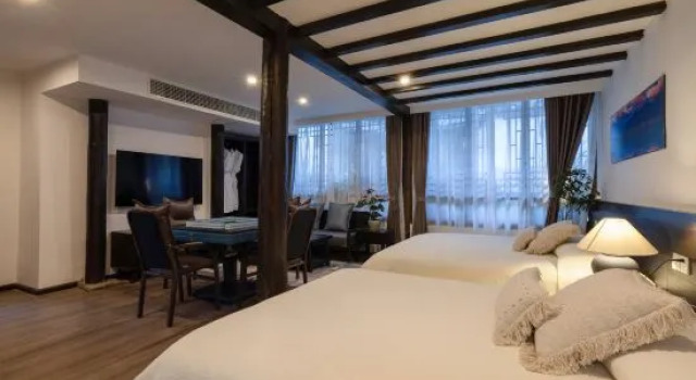 Люкс Lijiang Dayanli Jianshan Designer Homestay (Mufu Branch)