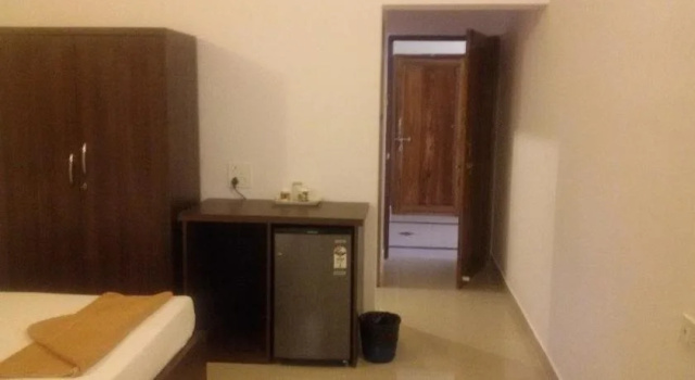 Darolina Guest House, Boek Pension Candolim Noord-Goa