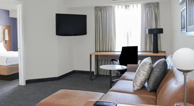 Люкс Hampton Inn & Suites Colorado Springs-Air Force Academy/I-25 North