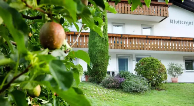 Klostergut, Забронировать Отель Отели Vinschgau 3 звезды, 3*