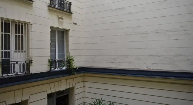 Spacious Parisian Family Apartment, Забронировать Апартаменты/квартира 6-й округ: Сен-Жермен Париж, рядом с Станция метро Solférino