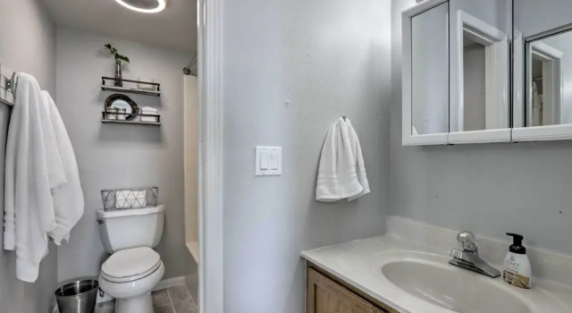 Апартаменты Pool Access & Lake Views: Osage Beach Condo!