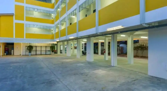 Jarat Mansion, Varaa Hotelli Hotellit North-Eastern Thailand pysäköinnillä, Pysäköinti