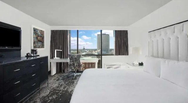 Номер Deluxe с видом на город DoubleTree by Hilton Hotel Tallahassee