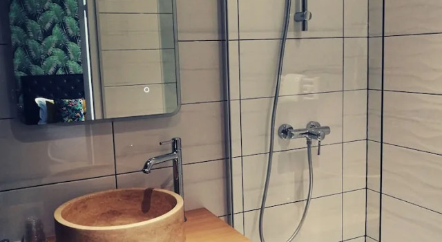 Полулюкс Logis Hôtel Lodge La Valette