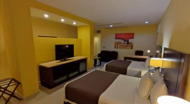 Четырёхместный номер Standard Hotel Hipico Inn