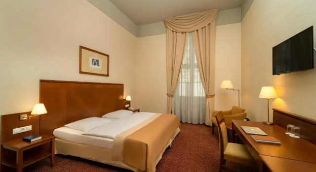Номер Superior Отель Mercure Szekesfehervar Magyar Kiraly Hotel