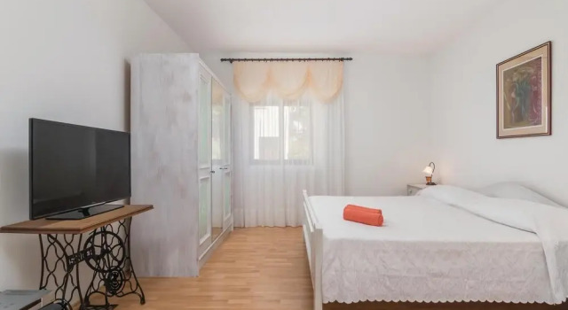 Nice Home in Ruzici With Wifi and 3 Bedrooms