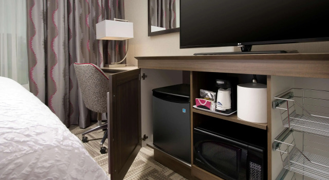 Hampton Inn Louisville East Hurstbourne, Book Hotel Louisville Louisville Metropolitan Area
