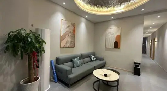 W E-sports Hotel