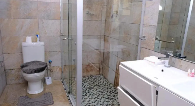Двухместный номер Deluxe Selina Airport Lodge #Emzini