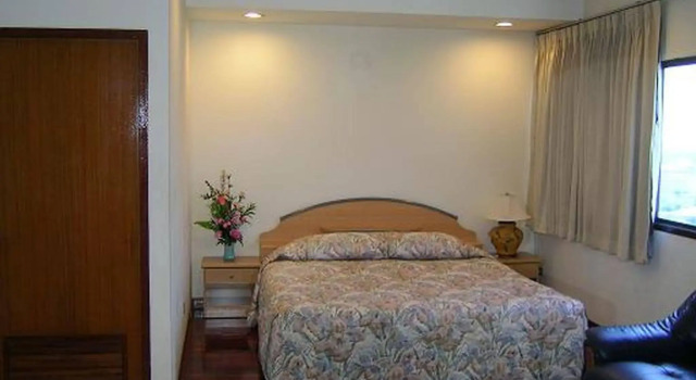Piyavan Tower Serviced Apartment