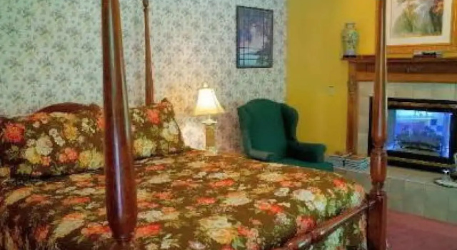 Люкс Innisfree Boutique Inn By-The-Lake