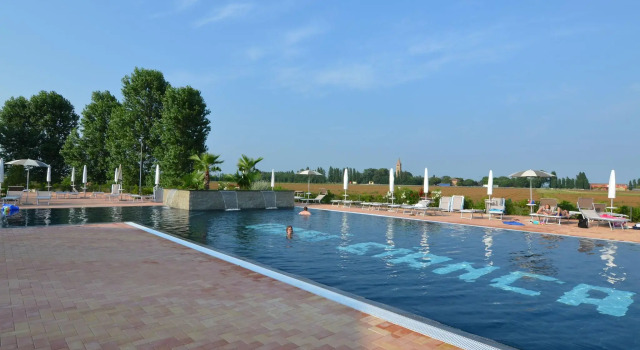 Quaint Apartment in Codigoro with Pool and Sauna