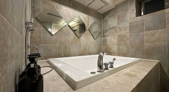 Одноместный полулюкс Hip Hotel
