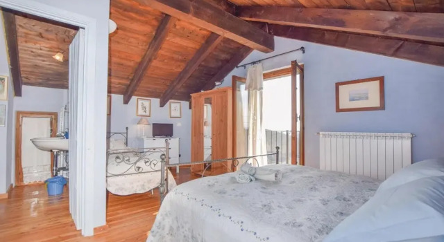 Stunning Home in Castelnuovo Calcea With Wifi and 7 Bedrooms, Забронировать Отель Отели Пьемонта с бассейном, Бассейн