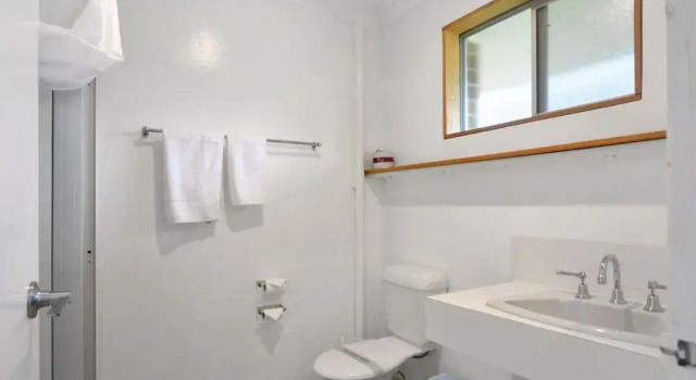Номер Executive Pleasant Way River Lodge