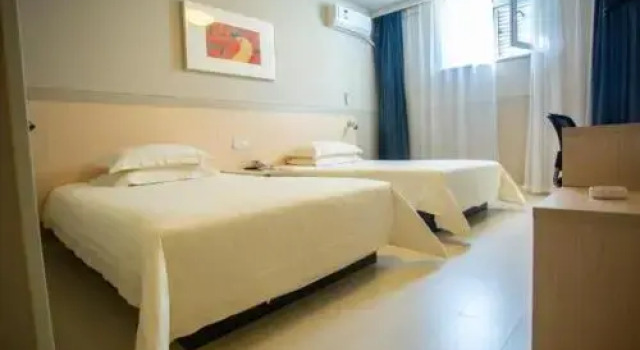 Jinjiang Inn Huludao Longgang Haibin Branch, Book Hotel Hotels in Huludao with Parking, Parking